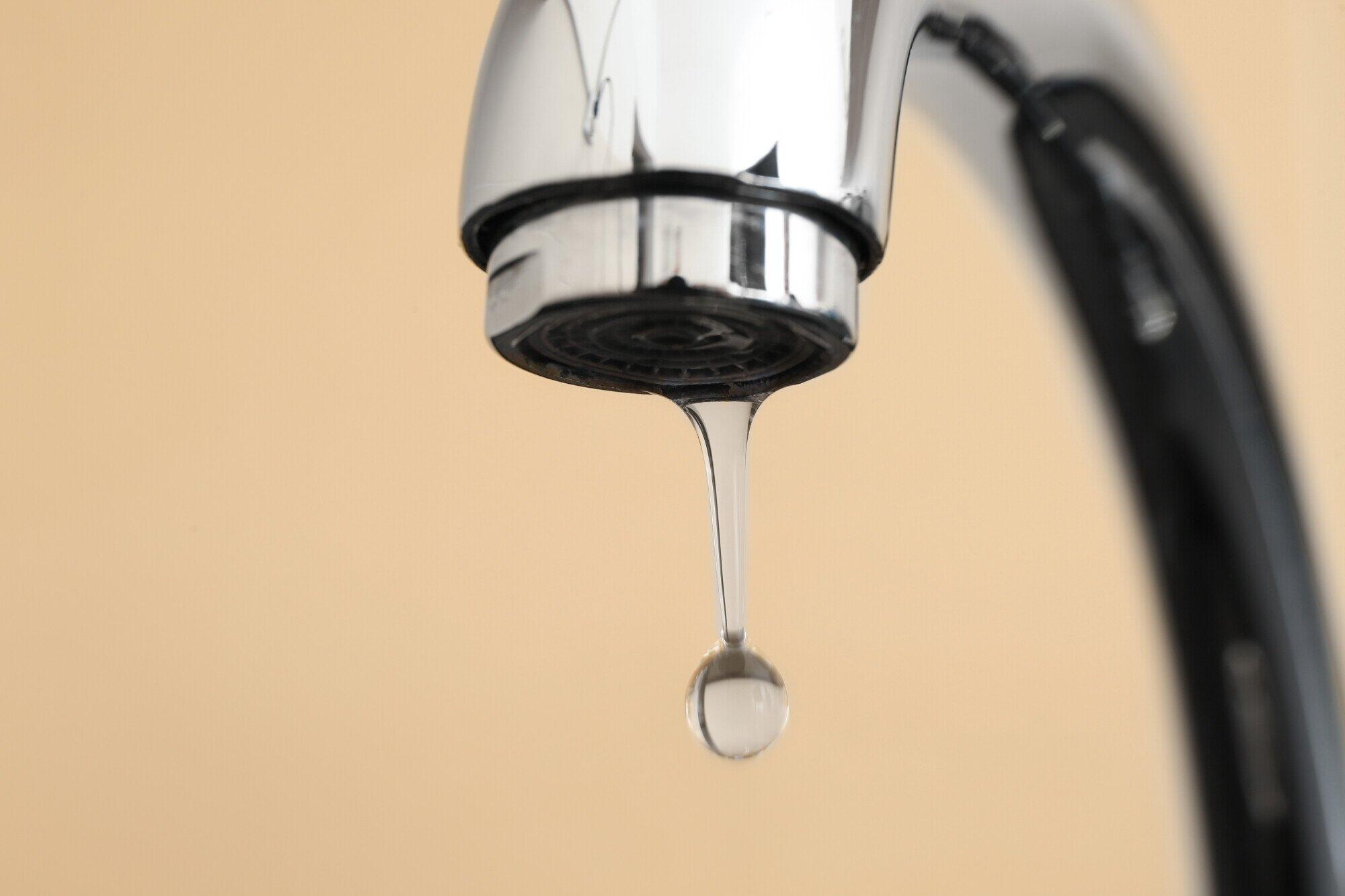 Identifying Signs of a Water Leak: Don't Ignore These Clues