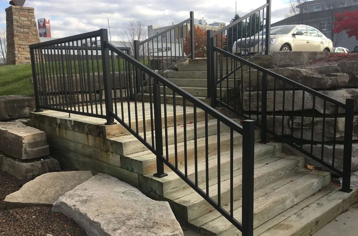 Vista Regular 5/8" STAIR Picket Package
